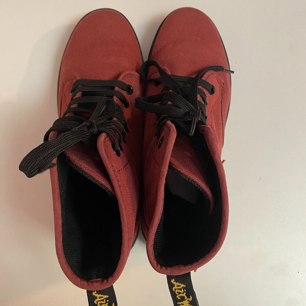 Dr. Marten Shoreditch Canvas Boots